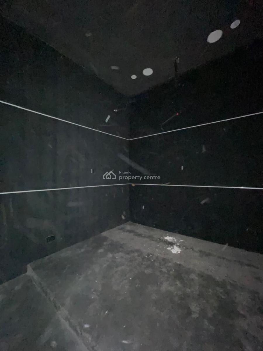 Luxurious 6 Bedroom Fully Detached Duplex with  Bq in a Secure Estate, Orchid, Lekki, Lagos, Detached Duplex for Sale