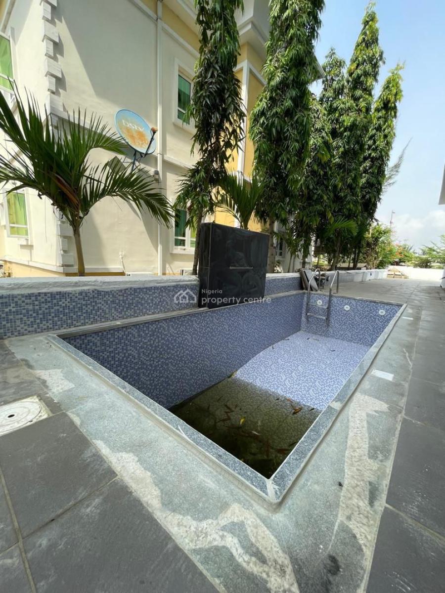 Luxurious 6 Bedroom Fully Detached Duplex with  Bq in a Secure Estate, Orchid, Lekki, Lagos, Detached Duplex for Sale