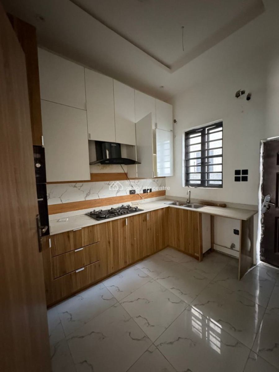 Luxury Standard Mini Flat with Full Fitted Kitchen, Orchid Road , Comes with Full Kitchen, Lekki, Lagos, Mini Flat (room and Parlour) for Rent