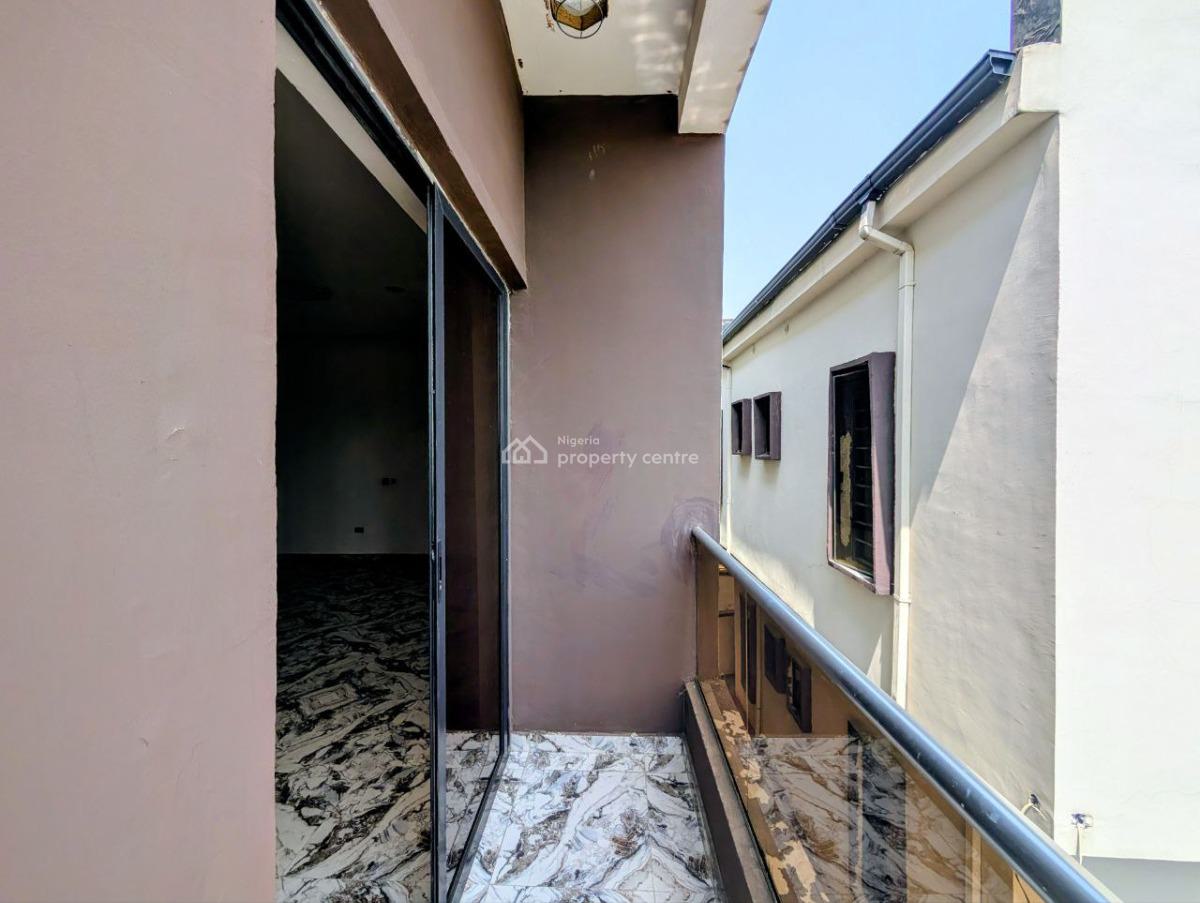 4 Bedrooms Semi Detached Duplex with Bq in a Gated Estate, Pepperoni Bus-stop, Abraham Adesanya, Ajah, Lagos, Semi-detached Duplex for Sale