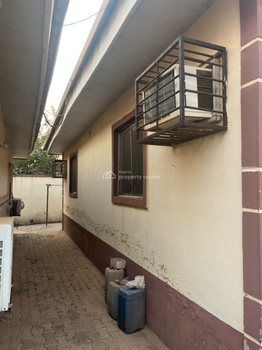 3 Bedroom Bungalow with 2 Units of Bqs, Efab Estate, Lokogoma District, Abuja, Detached Bungalow for Sale