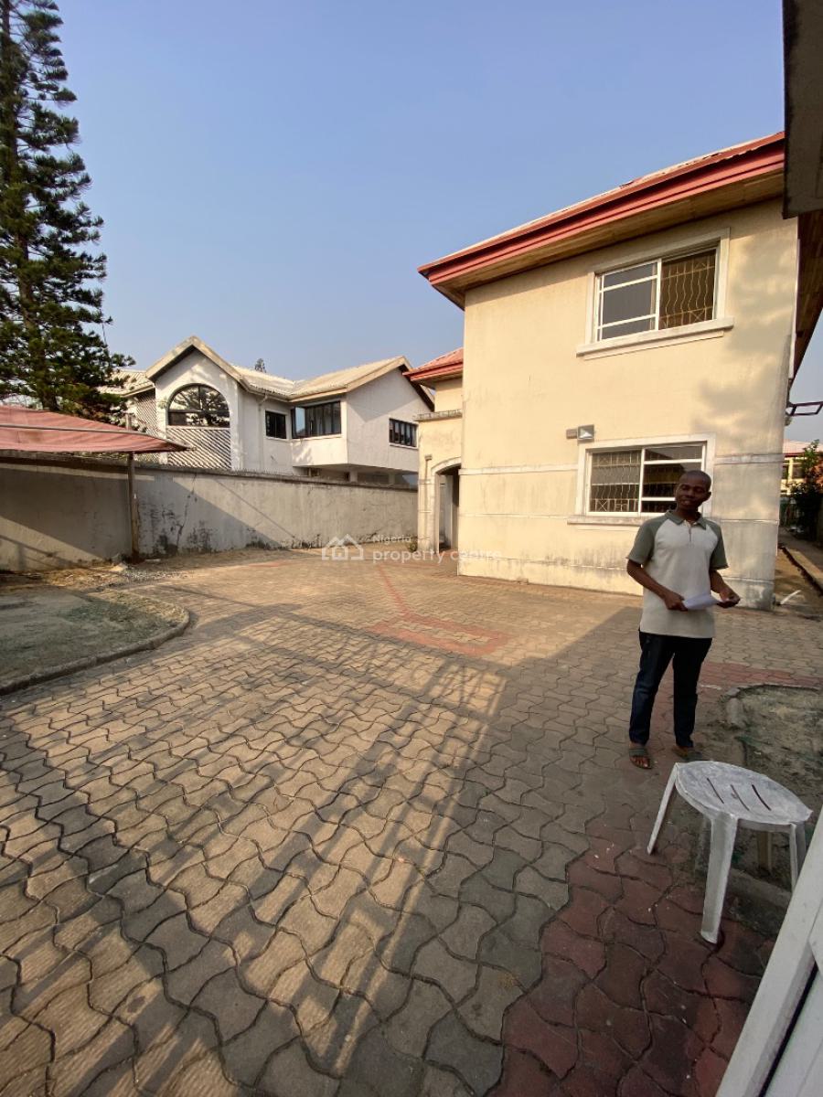 Huge 4 Bedroom Detached Duplex with 2 Bedroom Bq in a Prestige Location, Vgc, Lekki, Lagos, Detached Duplex for Sale