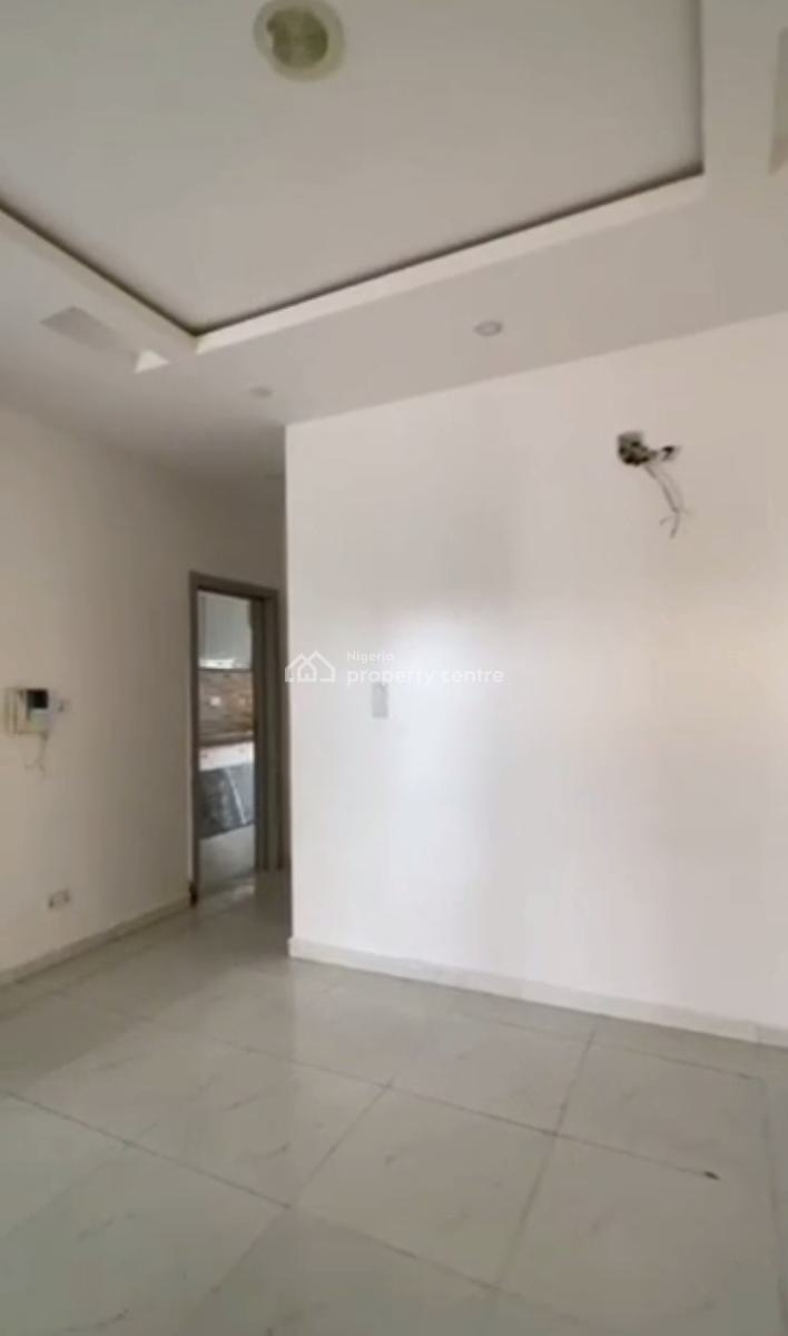 Spacious 1 Bedroom Apartment, Orchid Road Royal Pine Gate 3, Lekki, Lagos, Mini Flat (room and Parlour) for Rent