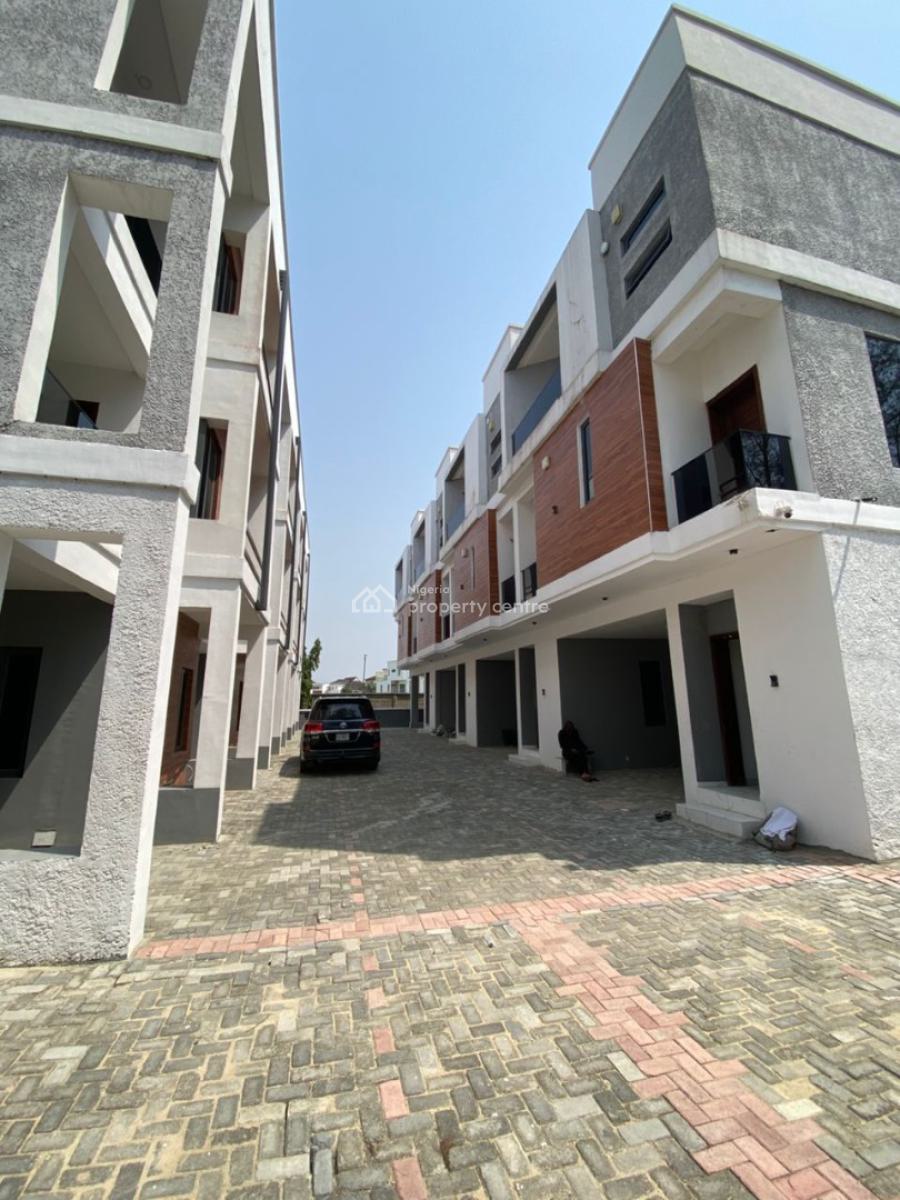 4 Bedroom Terrace Duplex with Boys Quarters, Osapa, Lekki, Lagos, Terraced Duplex for Sale