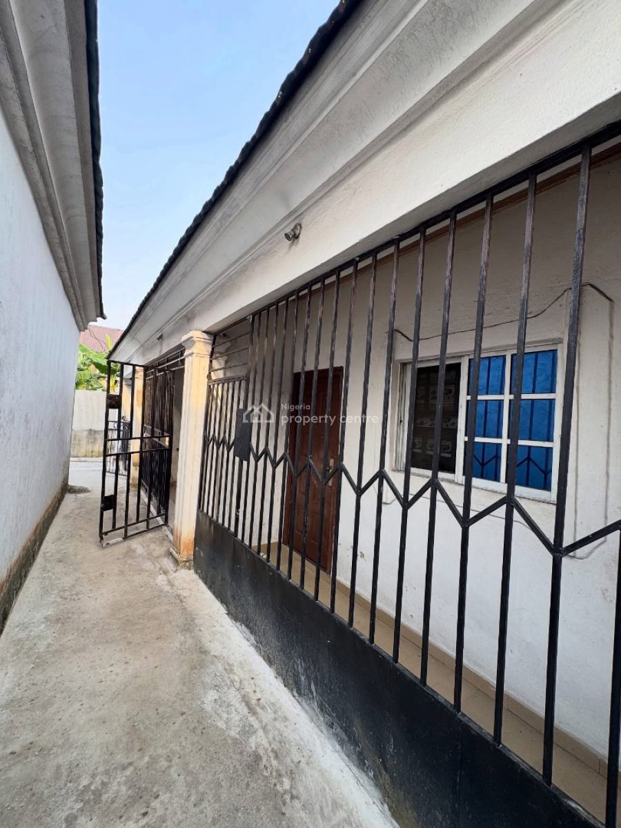 Modern Two Units  of  1 Bedroom Flat and Three (3)  Units of  Self Contain, Off Sars Road, Rumuahalu, Port Harcourt, Rivers, Semi-detached Bungalow for Sale