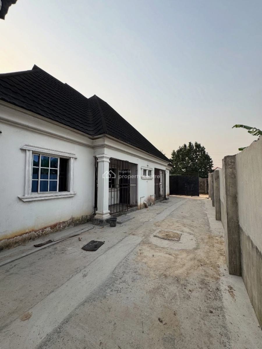 Modern Two Units  of  1 Bedroom Flat and Three (3)  Units of  Self Contain, Off Sars Road, Rumuahalu, Port Harcourt, Rivers, Semi-detached Bungalow for Sale