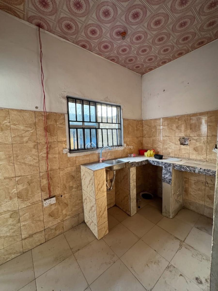 Modern Two Units  of  1 Bedroom Flat and Three (3)  Units of  Self Contain, Off Sars Road, Rumuahalu, Port Harcourt, Rivers, Semi-detached Bungalow for Sale