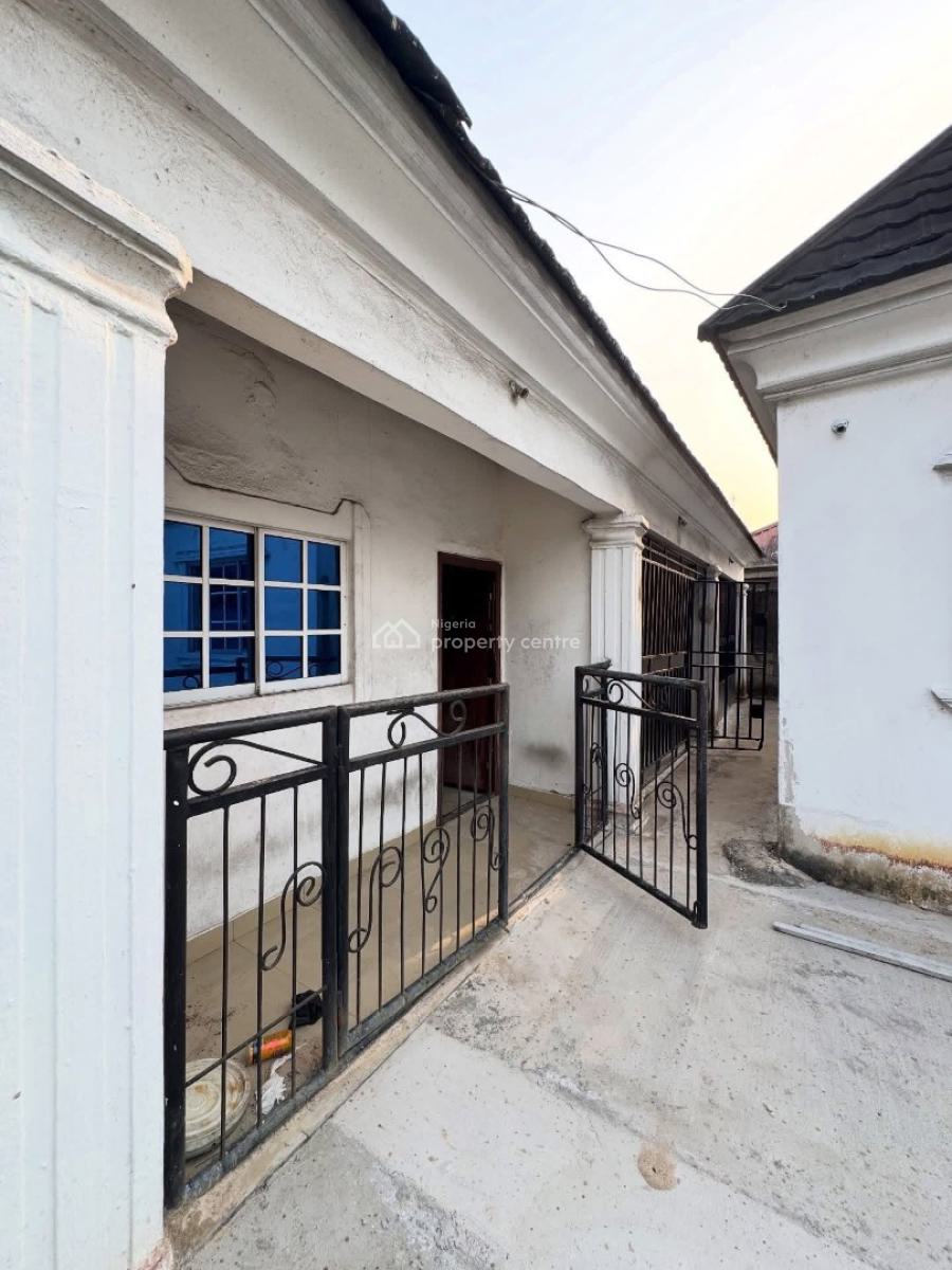 Modern Two Units  of  1 Bedroom Flat and Three (3)  Units of  Self Contain, Off Sars Road, Rumuahalu, Port Harcourt, Rivers, Semi-detached Bungalow for Sale