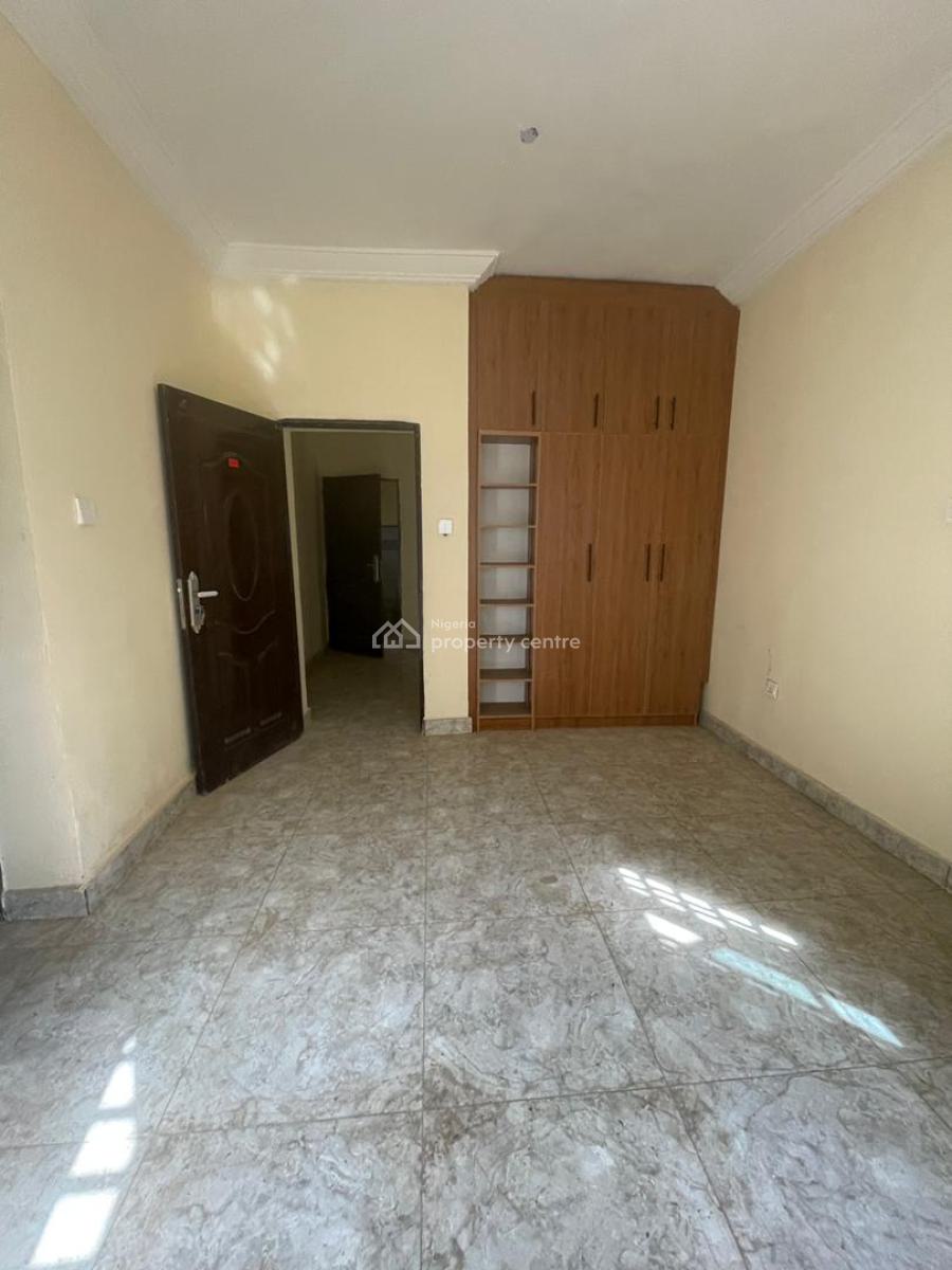 Distress 2bedroom Block of Flats in an Estate, Idu By Nizamiye, Idu Industrial, Abuja, Block of Flats for Sale