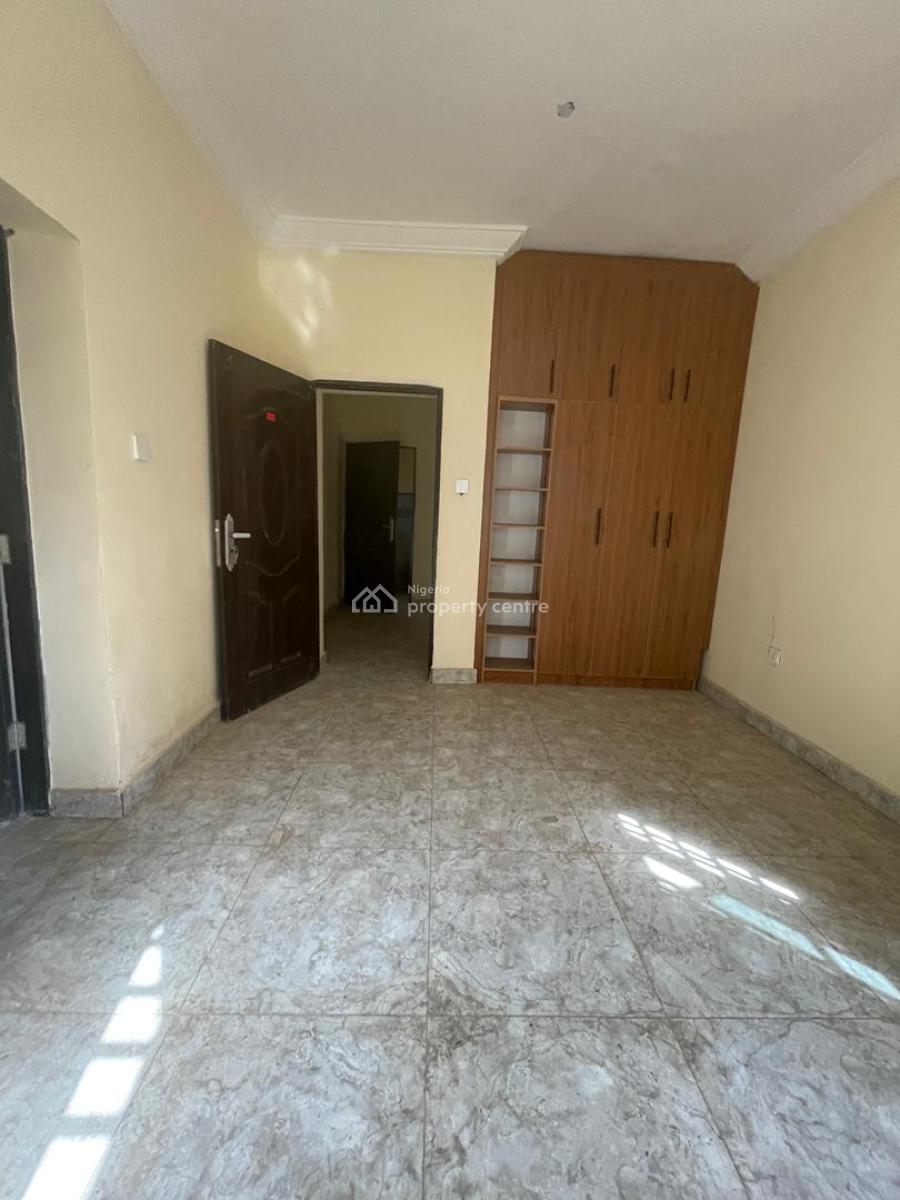 Distress 2bedroom Block of Flats in an Estate, Idu By Nizamiye, Idu Industrial, Abuja, Block of Flats for Sale