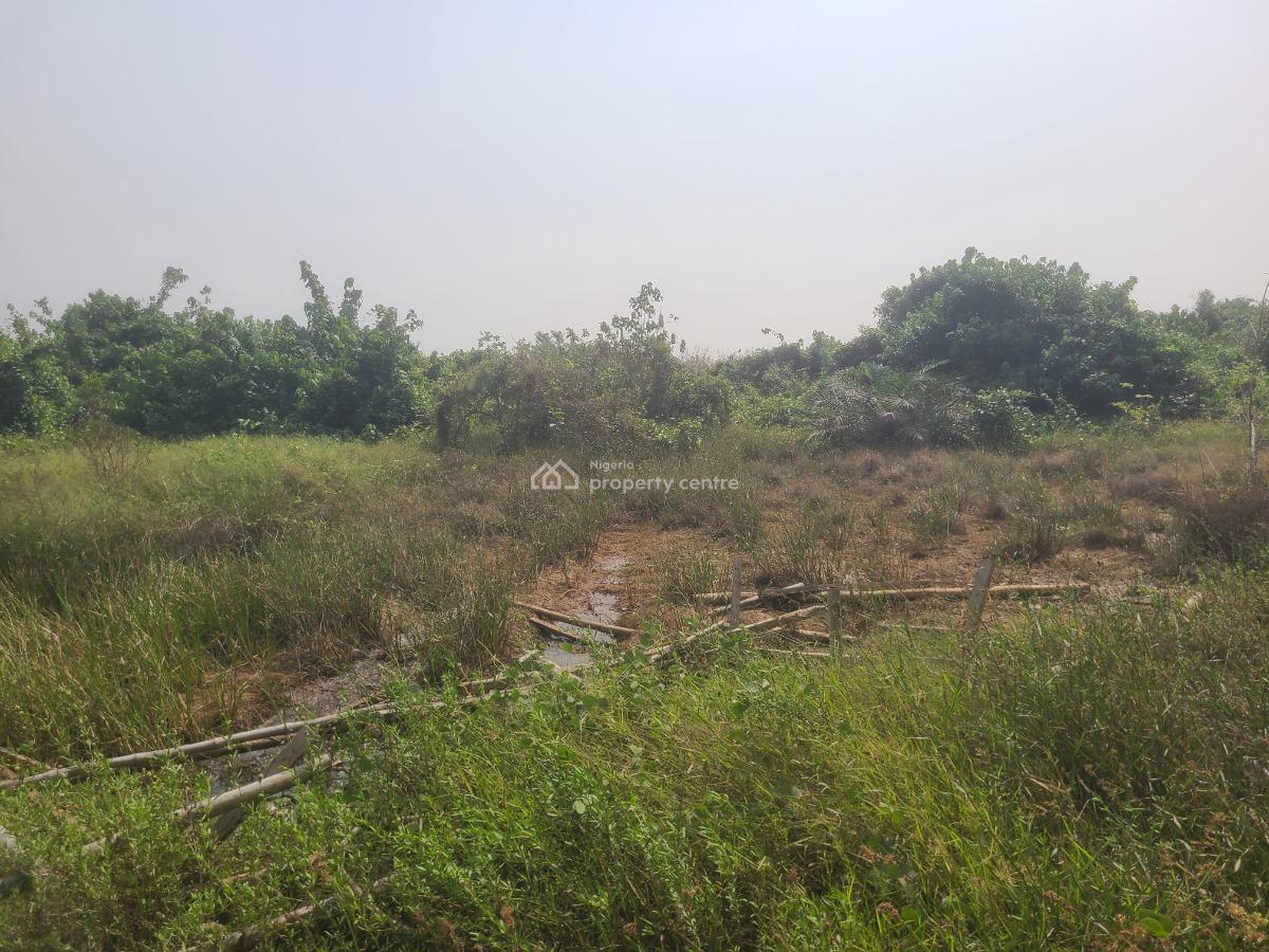 Well Located Land Measuring Approximately 300 Square Meters, The Milton Estate, Awoyaya, Ibeju Lekki, Lagos, Residential Land for Sale