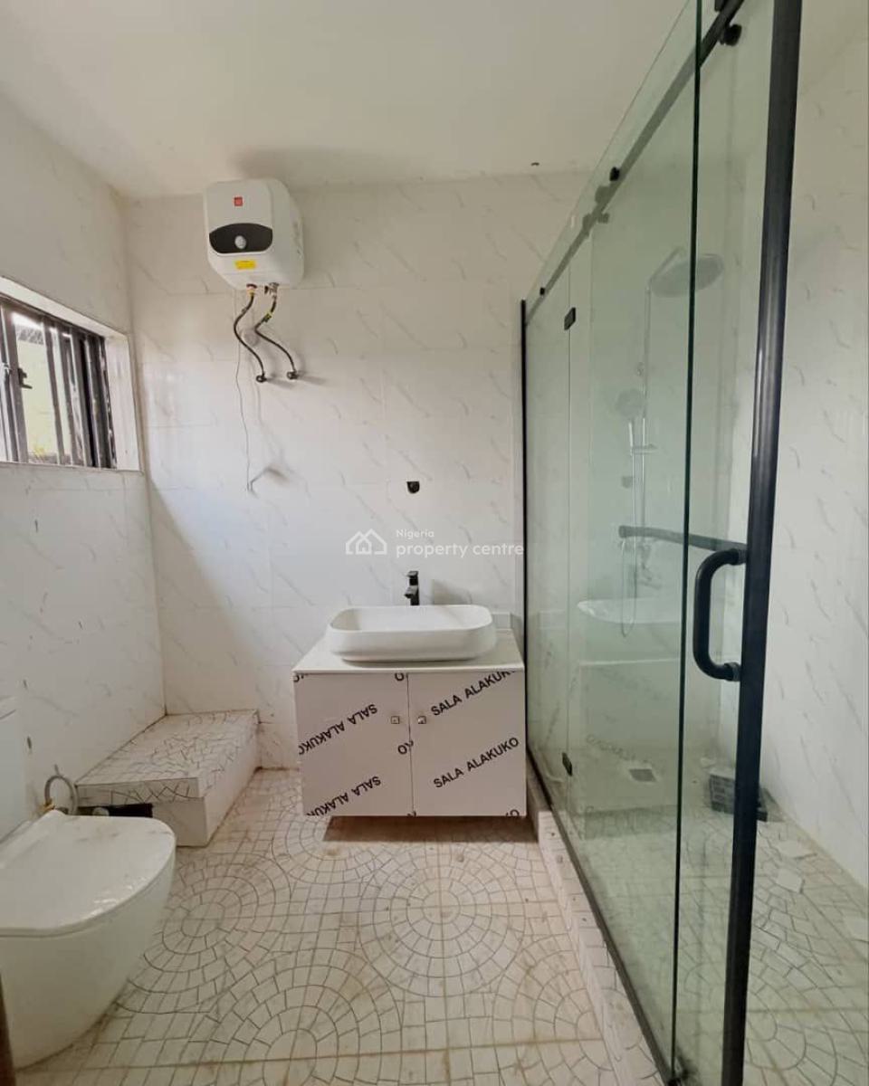 Exquisitely Built 3 Bedroom Apartment in Serene Estate, Ikeja Gra, Ikeja, Lagos, Detached Duplex for Sale