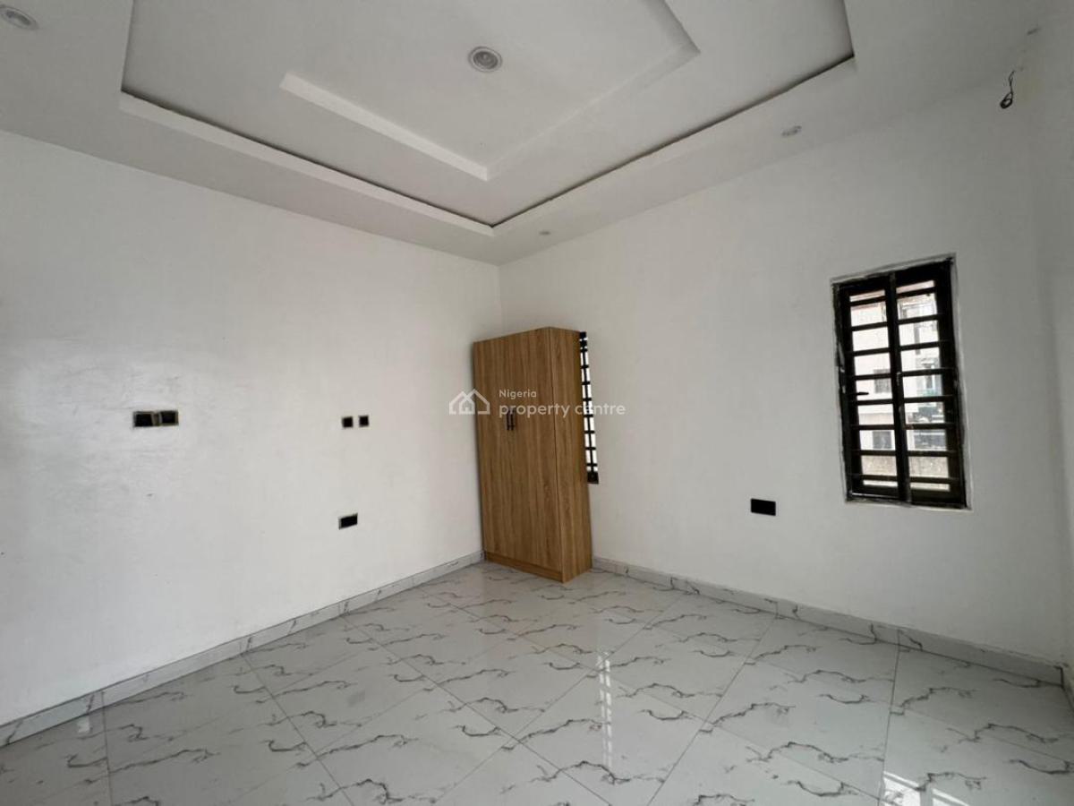 Brand New Luxury Building of, 2 Bedroom, Ologolo, Lekki, Lagos, Flat / Apartment for Rent