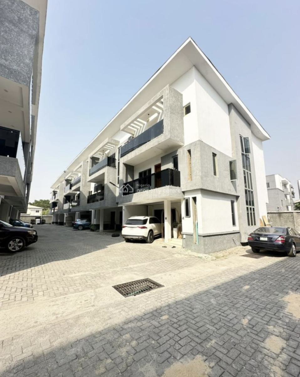 Distress Deal. Exquisite 3 Bedrooms Terraced Duplex, Ikate, Lekki, Lagos, Terraced Duplex for Sale