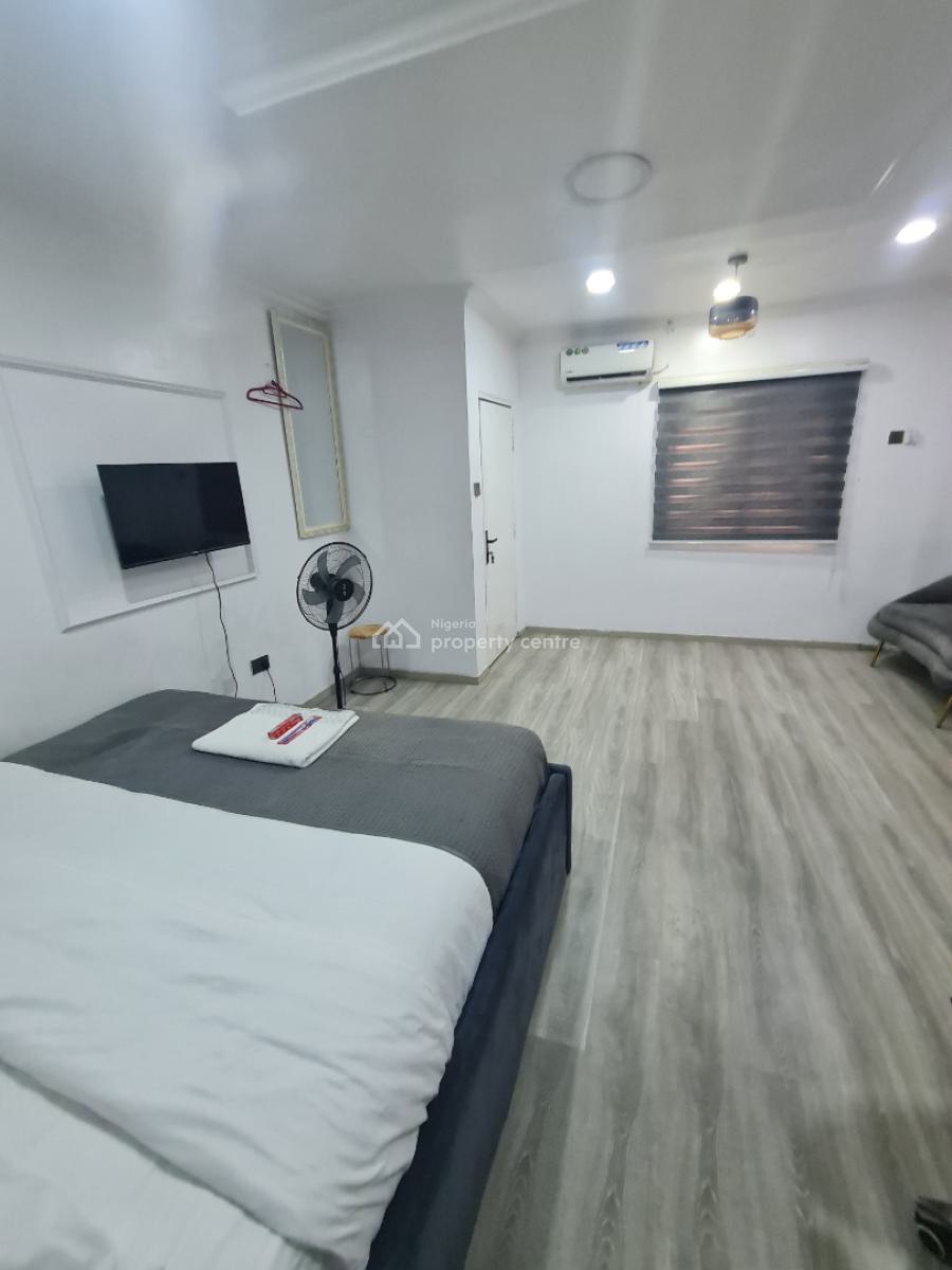 Beautiful Luxurious One Bedroom Apartment at Lekki Phase 1 for N3m, Lekki Phase 1, Lekki Phase 1, Lekki, Lagos, Mini Flat (room and Parlour) Short Let