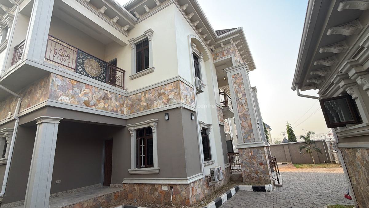 Super Executives Fully Detached  5-bedroom Duplex with 1-bedroom Bq, Guzape, Guzape District, Abuja, Detached Duplex for Rent