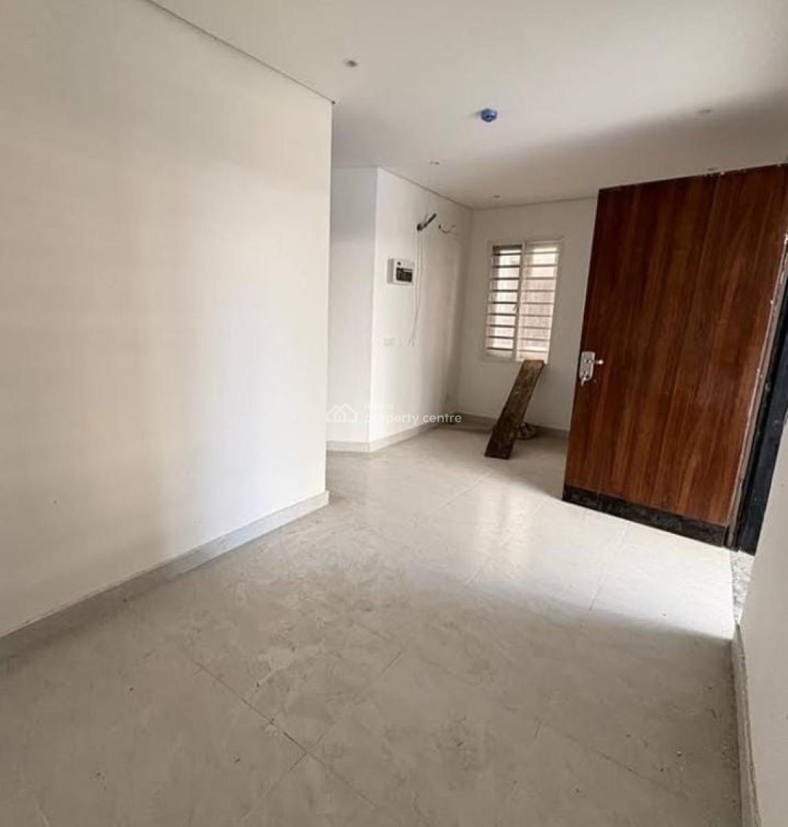 Spacious 4 Bedroom  Fully Duplex with a Bq, Chevron, Lekki, Lagos, Detached Duplex for Rent