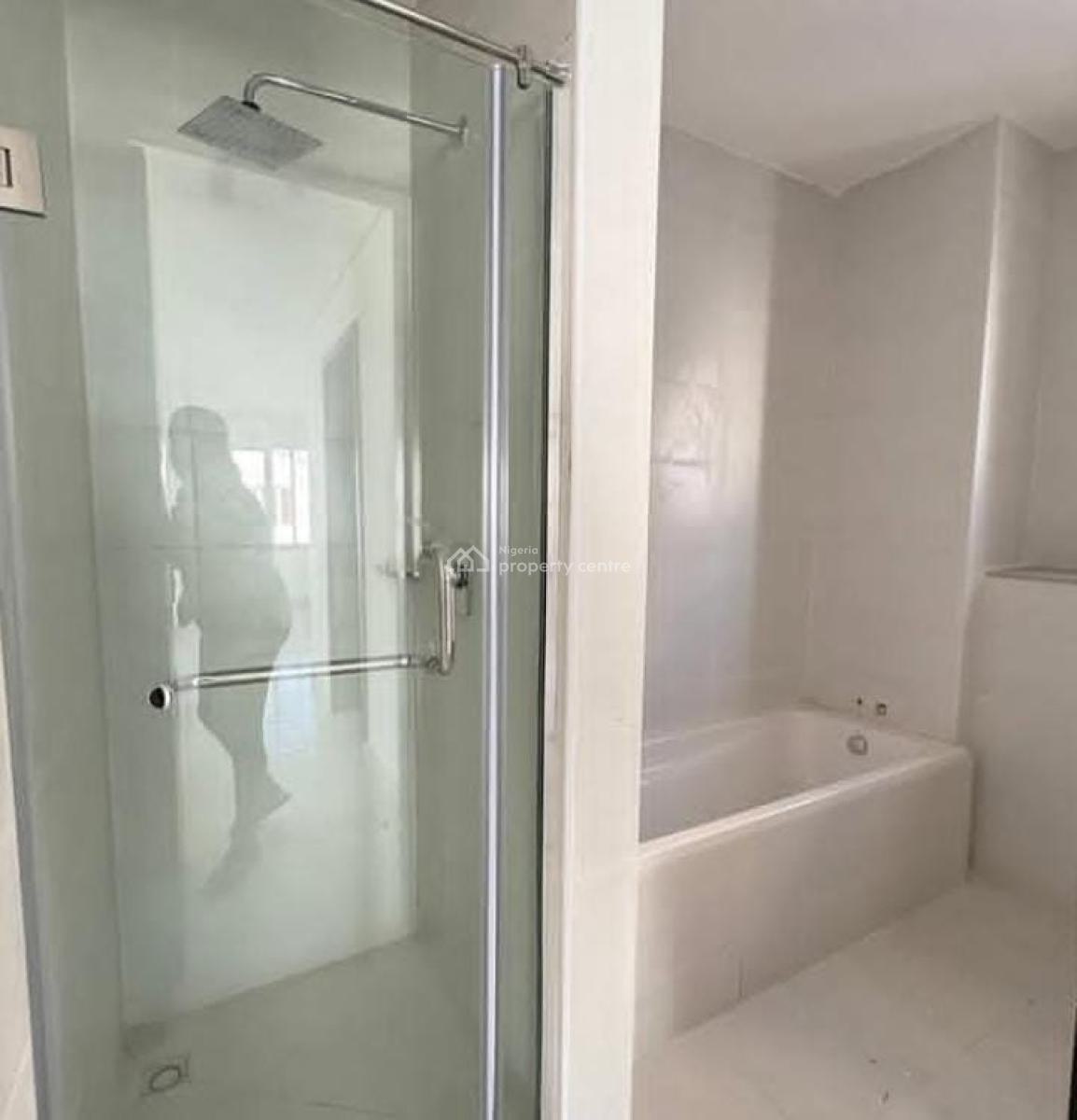 Spacious 4 Bedroom  Fully Duplex with a Bq, Chevron, Lekki, Lagos, Detached Duplex for Rent