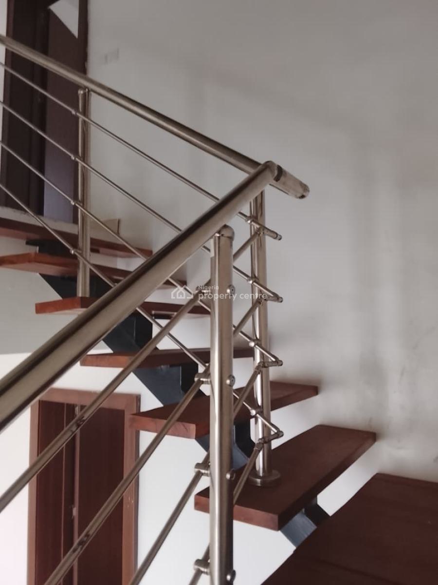 Exclusive 4 Bedroom  Terrace Duplex with Pool, Gym and a Study Room, Lekki Phase 1, Lekki, Lagos, Terraced Duplex for Rent