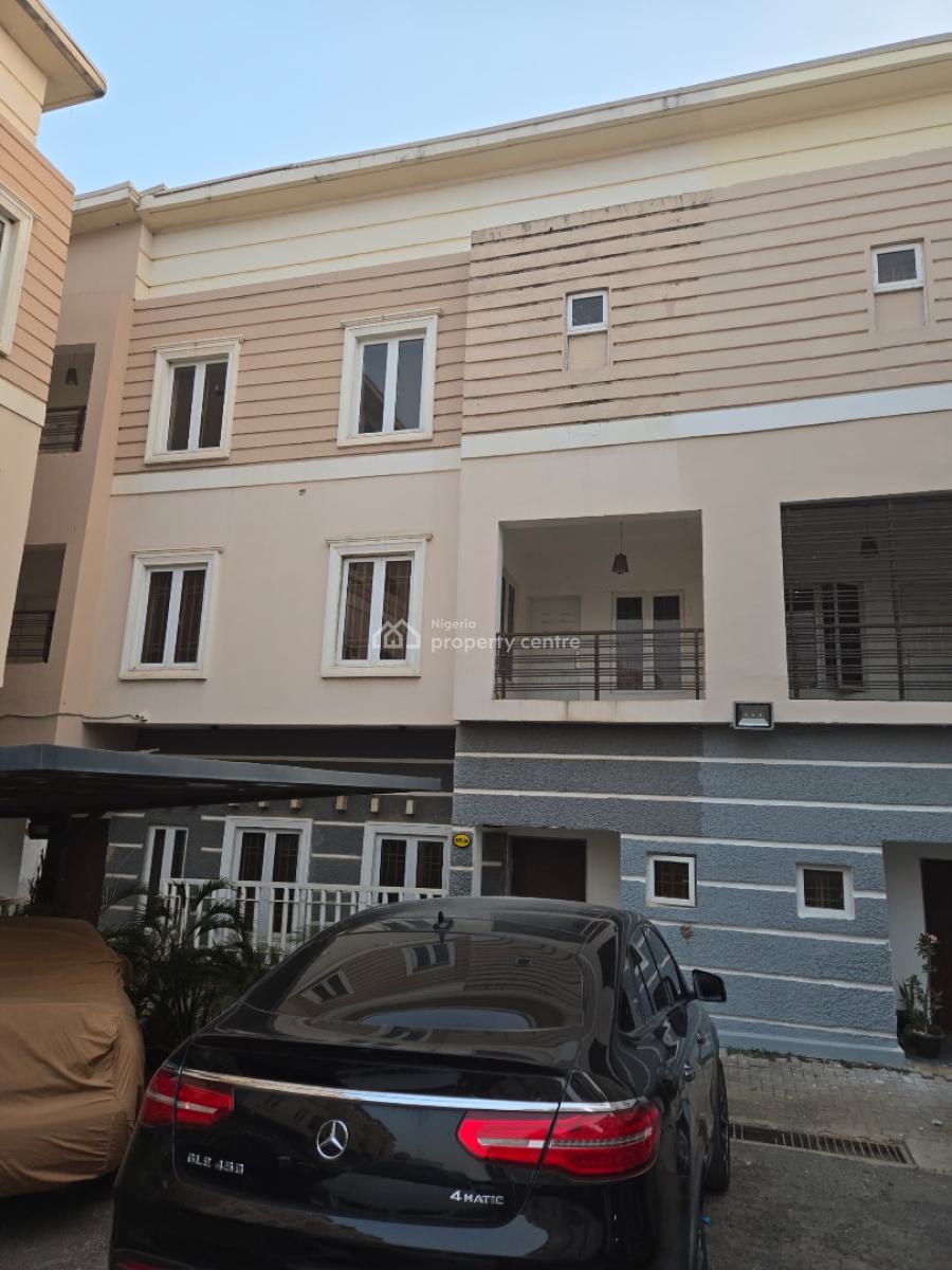 6 Bedroom Terrace Duplex with 3 Rooms Basement Bq, Close to Coza, Guzape District, Abuja, Terraced Duplex for Sale