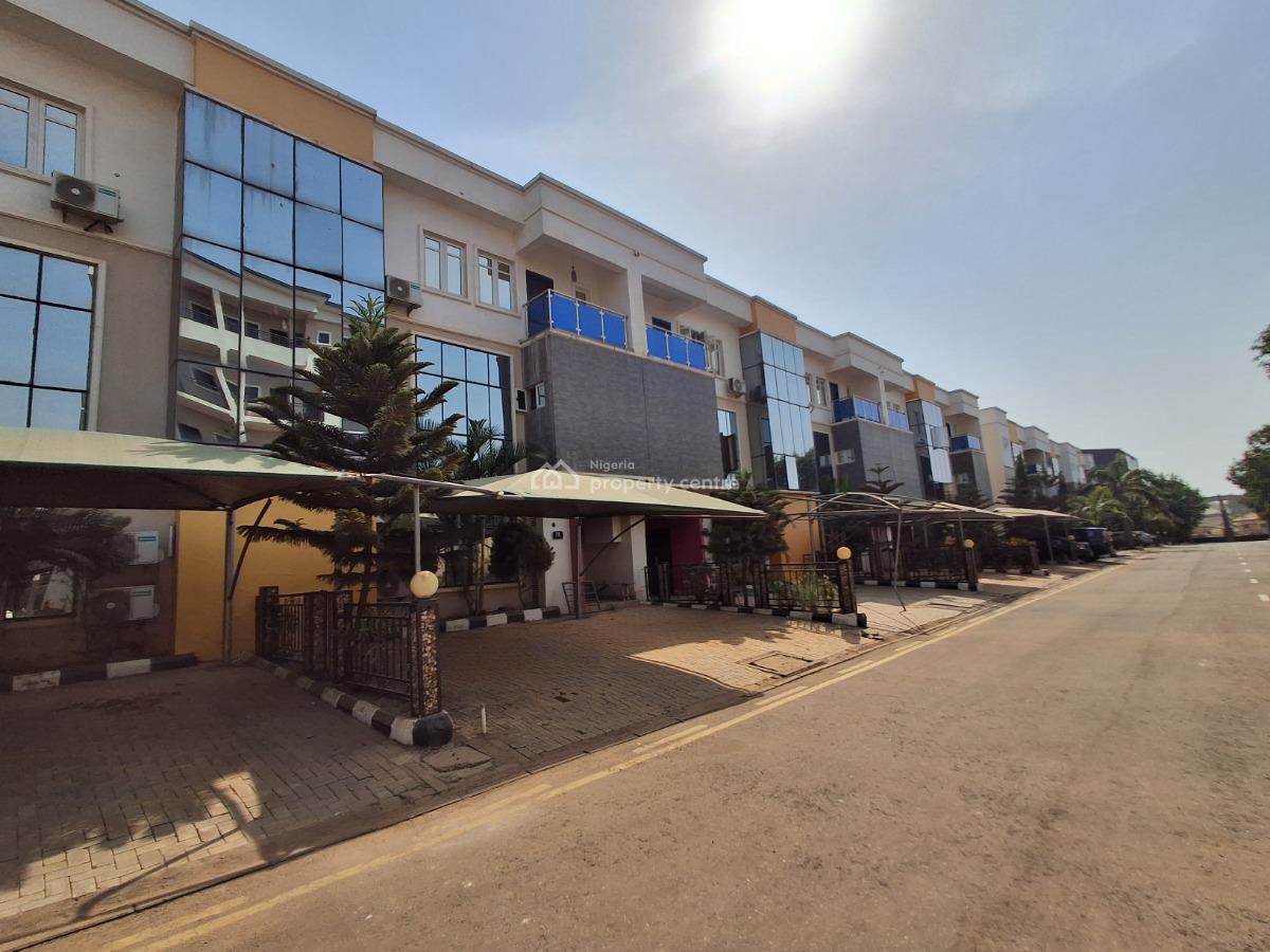 4-bedroom Terrace Triplex, Apo Dutse, Apo, Abuja, Terraced Duplex for Sale