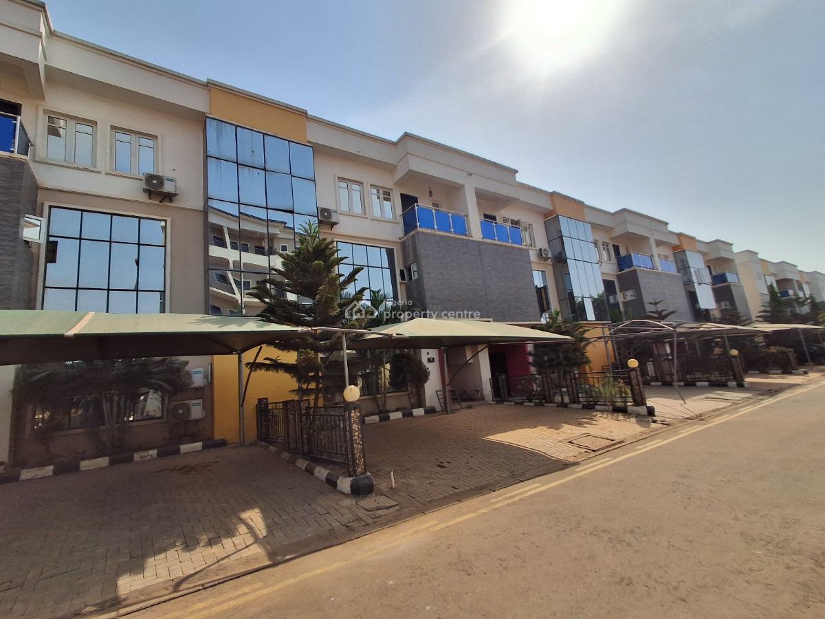4-bedroom Terrace Triplex, Apo Dutse, Apo, Abuja, Terraced Duplex for Sale