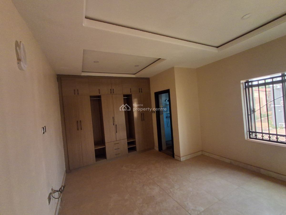 4-bedroom Terrace Triplex, Apo Dutse, Apo, Abuja, Terraced Duplex for Sale