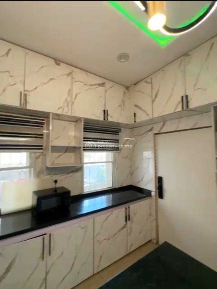 Fully Detached 4 Bedrooms Duplex with Self Contain Bq and Swimmin Pool, Airport Road, Behind Dunamis Glory Dome, Lugbe District, Abuja, Detached Duplex for Sale