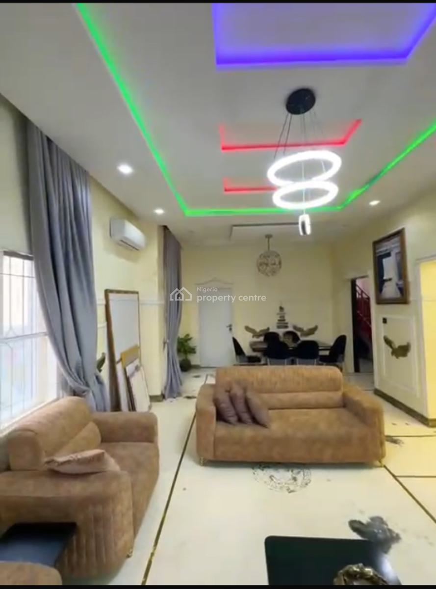 Fully Detached 4 Bedrooms Duplex with Self Contain Bq and Swimmin Pool, Airport Road, Behind Dunamis Glory Dome, Lugbe District, Abuja, Detached Duplex for Sale