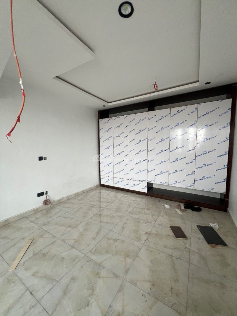 Neatly Built 3 Bedroom Serviced Apartment, Ikate, Lekki, Lagos, Terraced Duplex for Sale