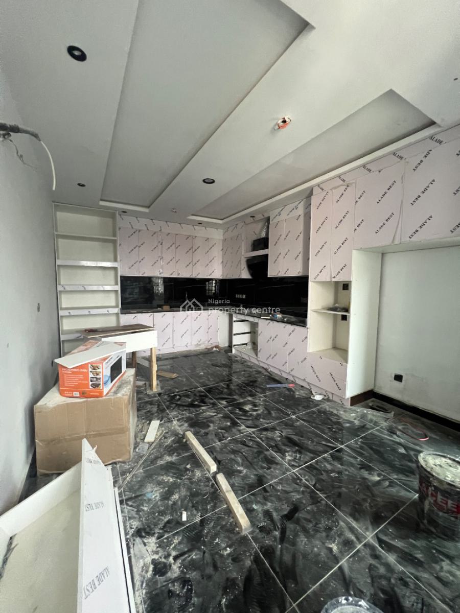 Neatly Built 3 Bedroom Serviced Apartment, Ikate, Lekki, Lagos, Terraced Duplex for Sale