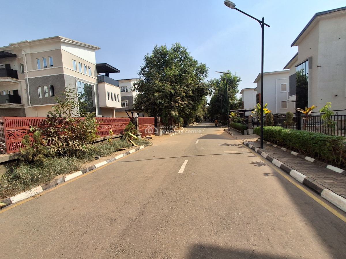 5-bedrooms Detached Duplex, Apo Dutse, Apo, Abuja, Detached Duplex for Sale