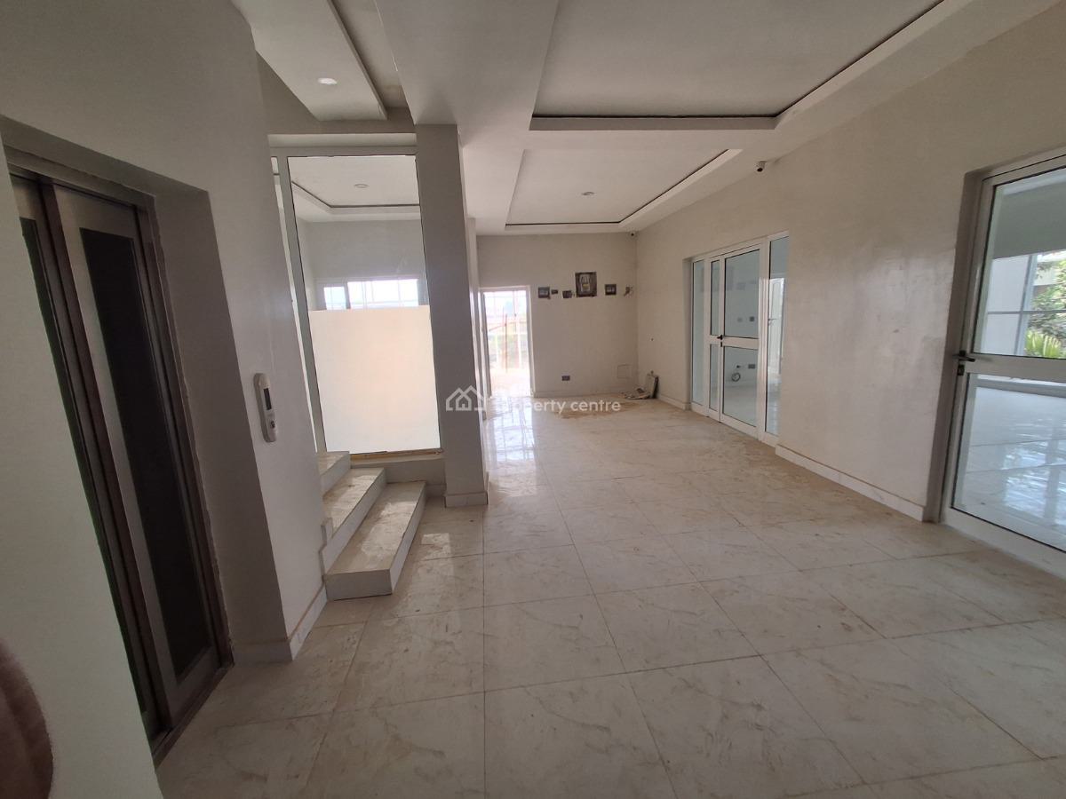 a Commercial Complex, Apo Dutse, Apo, Abuja, Plaza / Complex / Mall for Rent