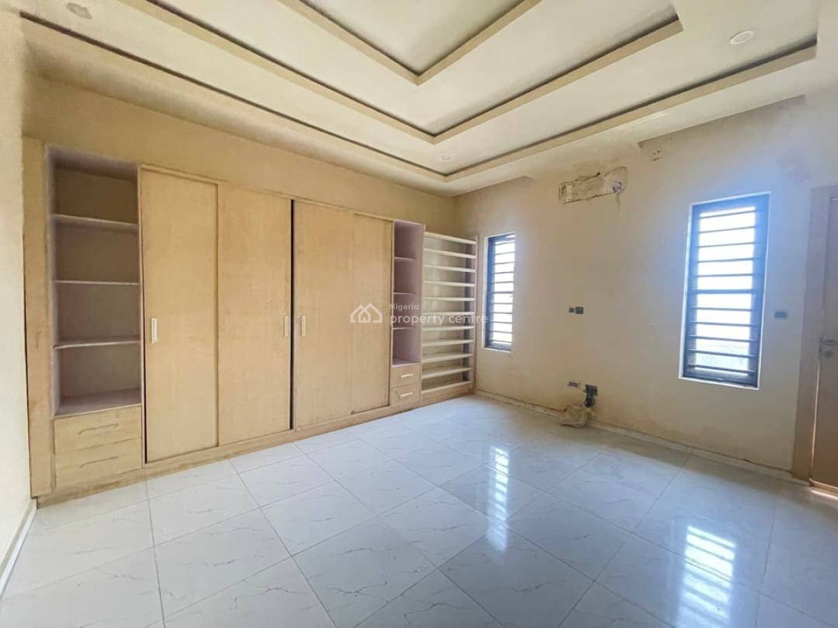 4-bedroom Detached Duplex Undergoing Renovations, Ikota, Lekki, Lagos, Detached Duplex for Rent