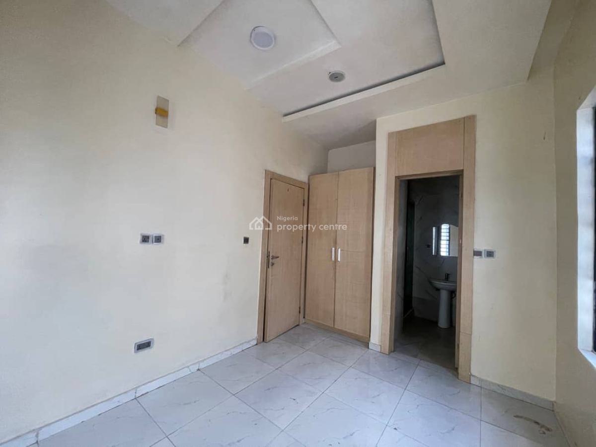 4-bedroom Detached Duplex Undergoing Renovations, Ikota, Lekki, Lagos, Detached Duplex for Rent