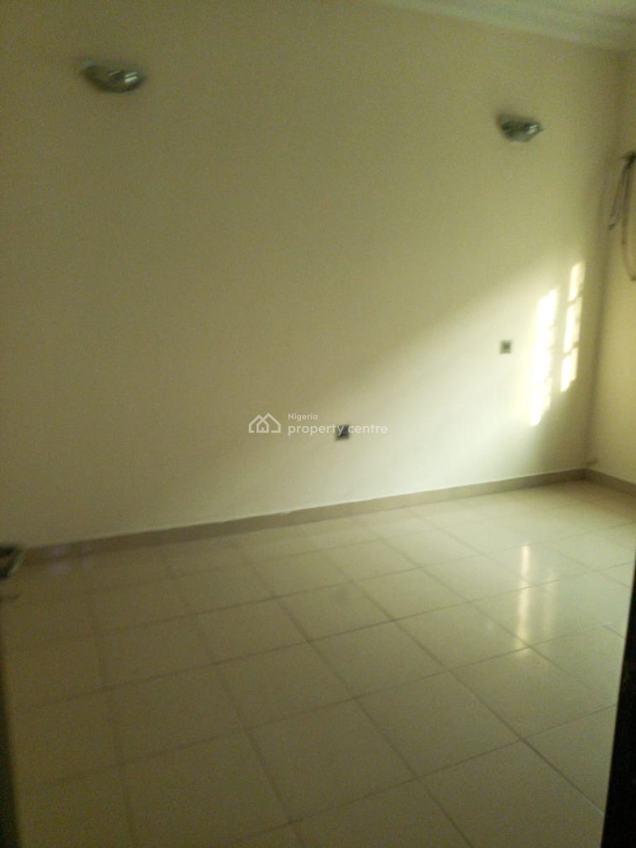 Brand New 2 Bedroom in a Luxury Building, Ologolo, Lekki, Lagos, Flat / Apartment for Rent
