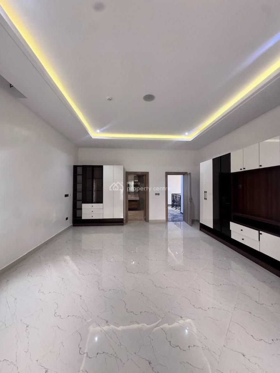 Massive 7 Bedroom Mansion with 3 Rooms Bq, 2 Rooms Guest Chalet, Jabi, Abuja, Detached Duplex for Sale