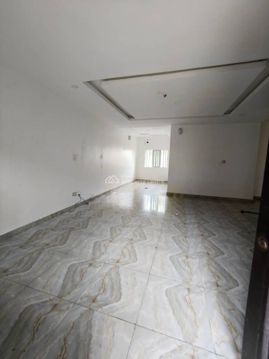 Lovely and Spacious 3bedroom Apartment ( No Bq) Its Upstairs, an Estate,new Road Igbo Efon, Igbo Efon, Lekki, Lagos, Flat / Apartment for Rent
