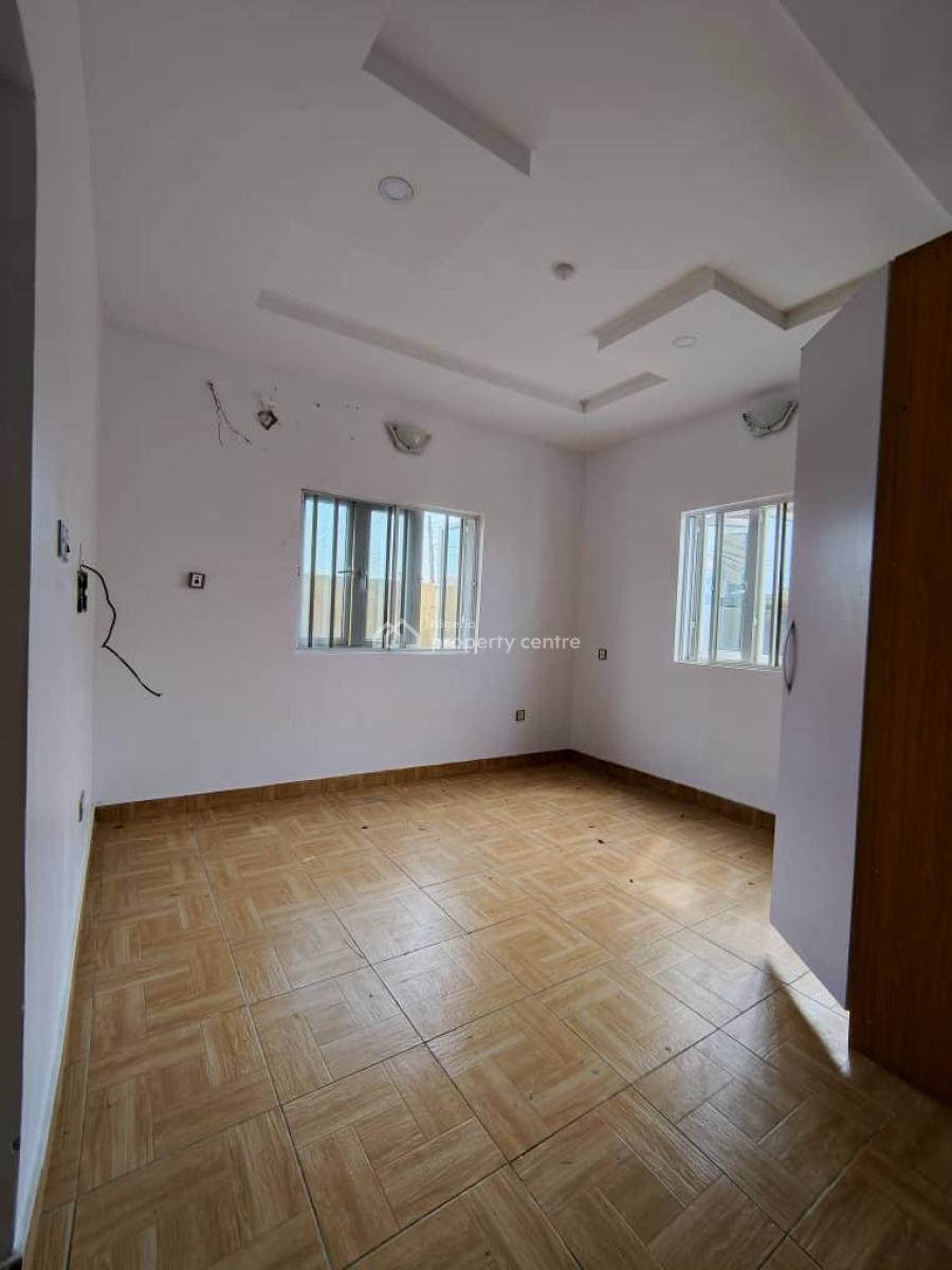 Lovely and Spacious 3bedroom Apartment ( No Bq) Its Upstairs, an Estate,new Road Igbo Efon, Igbo Efon, Lekki, Lagos, Flat / Apartment for Rent