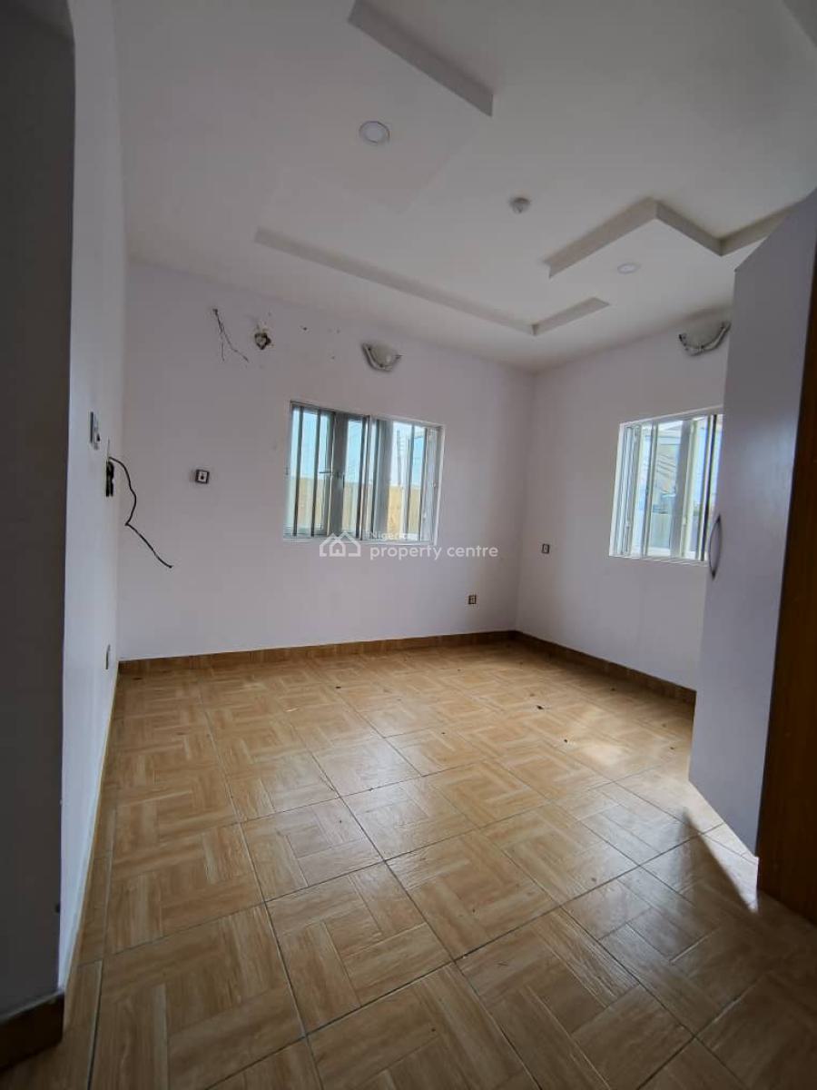 Lovely and Spacious 3bedroom Apartment ( No Bq) Its Upstairs, an Estate,new Road Igbo Efon, Igbo Efon, Lekki, Lagos, Flat / Apartment for Rent