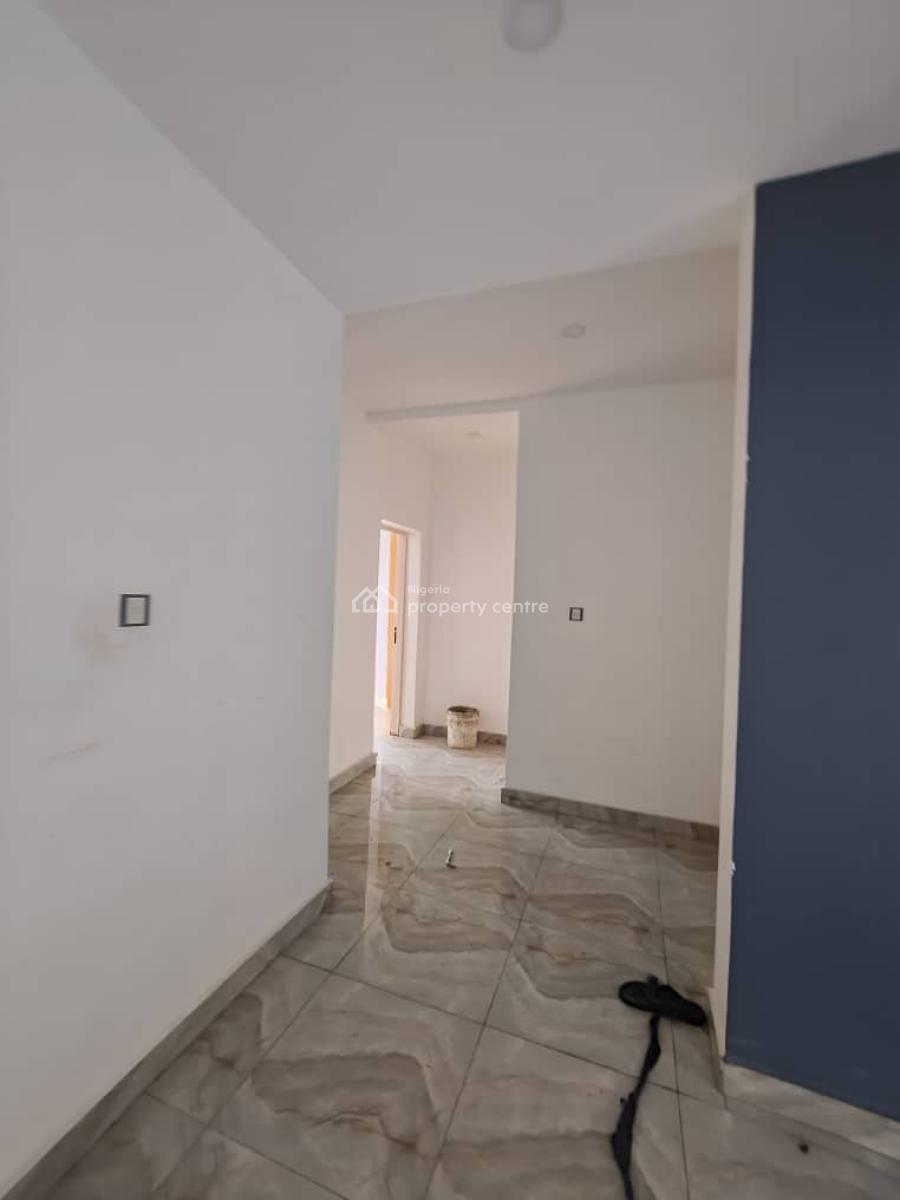 Lovely and Spacious 3bedroom Apartment ( No Bq) Its Upstairs, an Estate,new Road Igbo Efon, Igbo Efon, Lekki, Lagos, Flat / Apartment for Rent