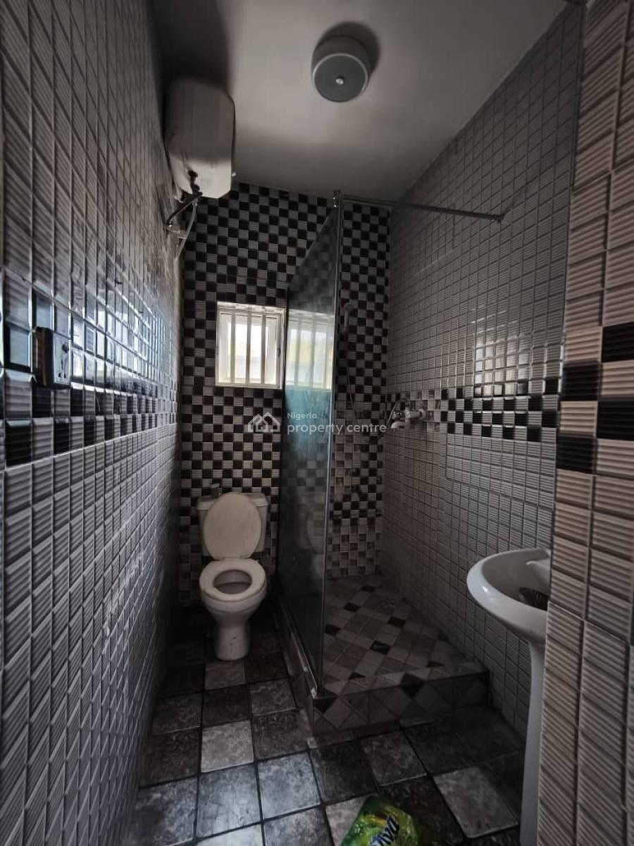 Lovely and Spacious 3bedroom Apartment ( No Bq) Its Upstairs, an Estate,new Road Igbo Efon, Igbo Efon, Lekki, Lagos, Flat / Apartment for Rent