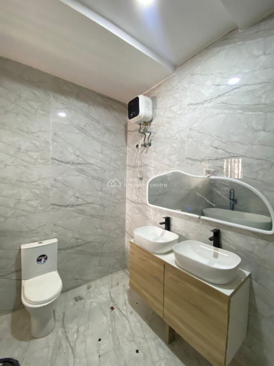 Neatly Built 4 Bedroom Terrace Duplex with Bq, Osapa, Lekki, Lagos, Terraced Duplex for Sale