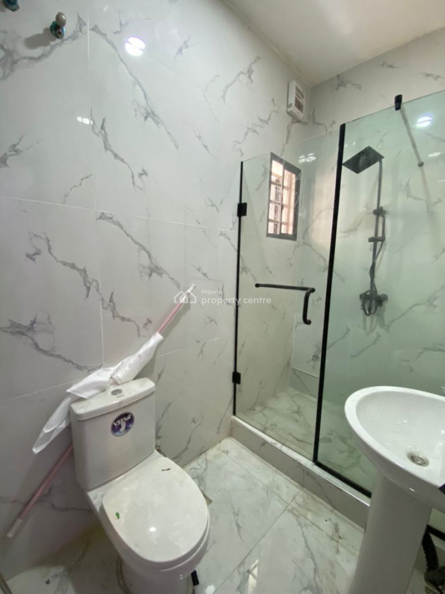 Neatly Built 4 Bedroom Terrace Duplex with Bq, Osapa, Lekki, Lagos, Terraced Duplex for Sale