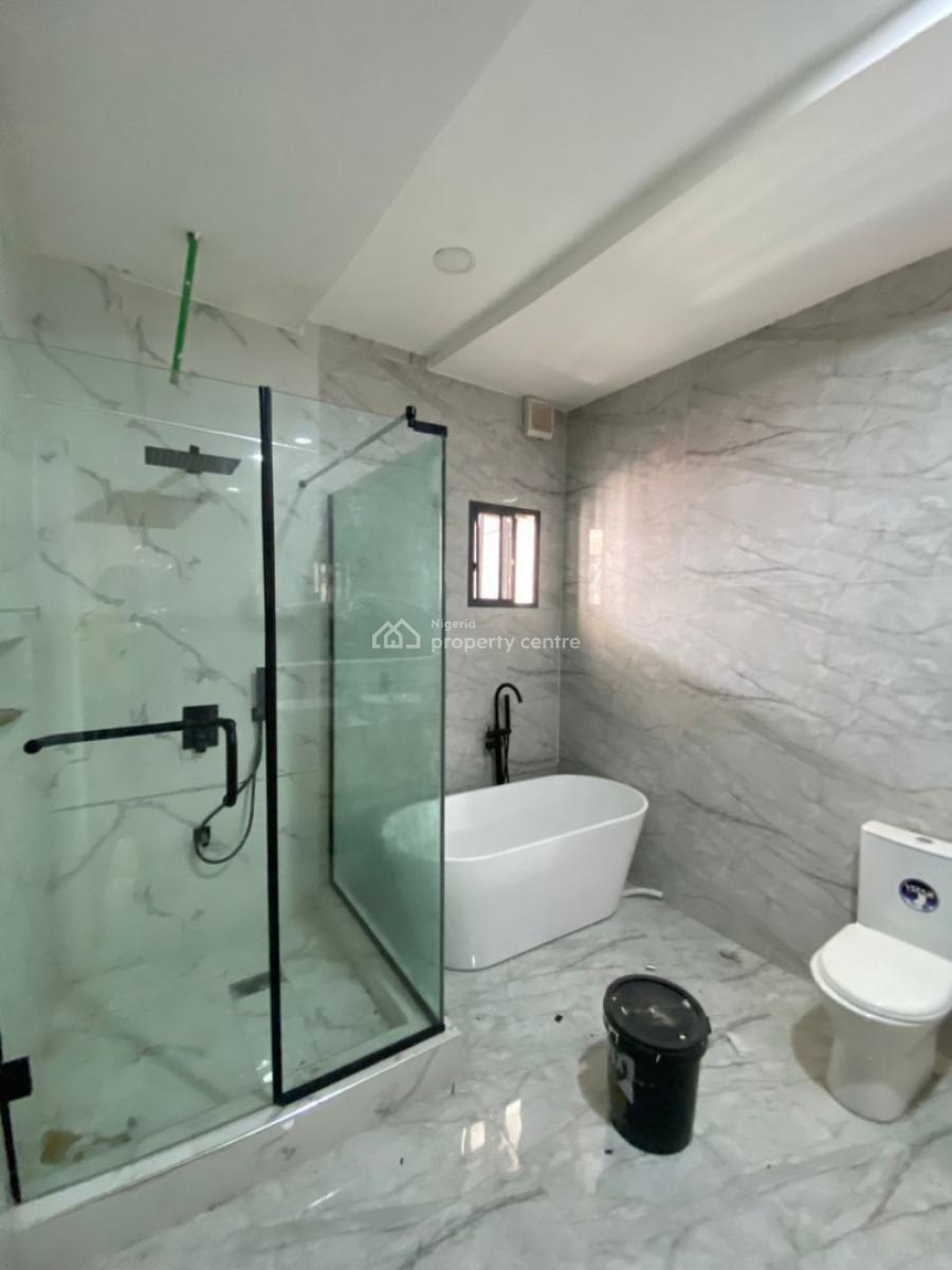 Neatly Built 4 Bedroom Terrace Duplex with Bq, Osapa, Lekki, Lagos, Terraced Duplex for Sale