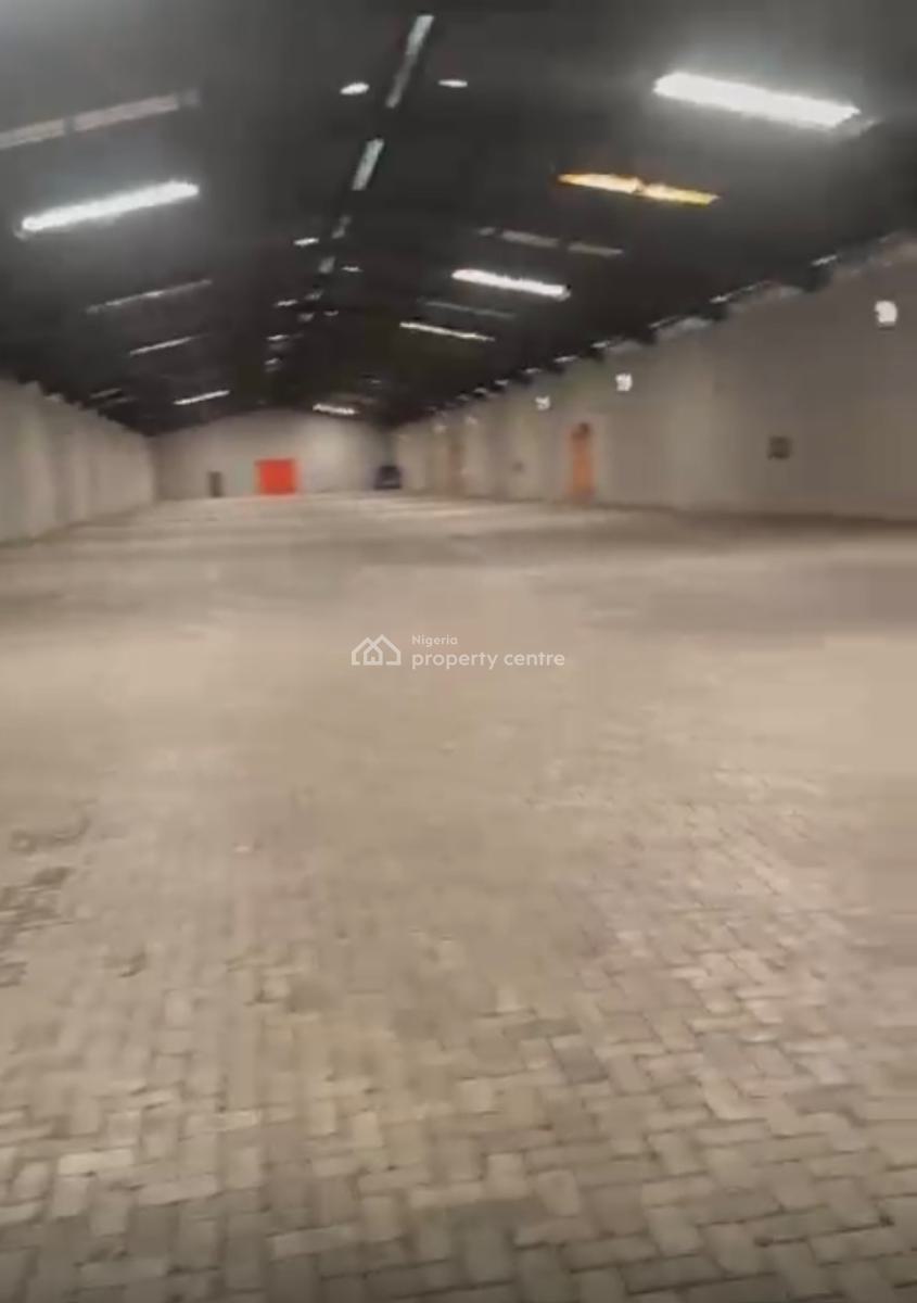 a Well Structured Self Compound 2500sqm Warehouse, Oshodi-apapa Express Way, Isolo, Lagos, Warehouse for Rent