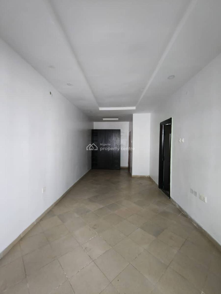 Well Maintained Spacious 4 Bedroom Semi Detached Plus Detached Bq, New Road, Ajah, Lagos, Semi-detached Duplex for Rent