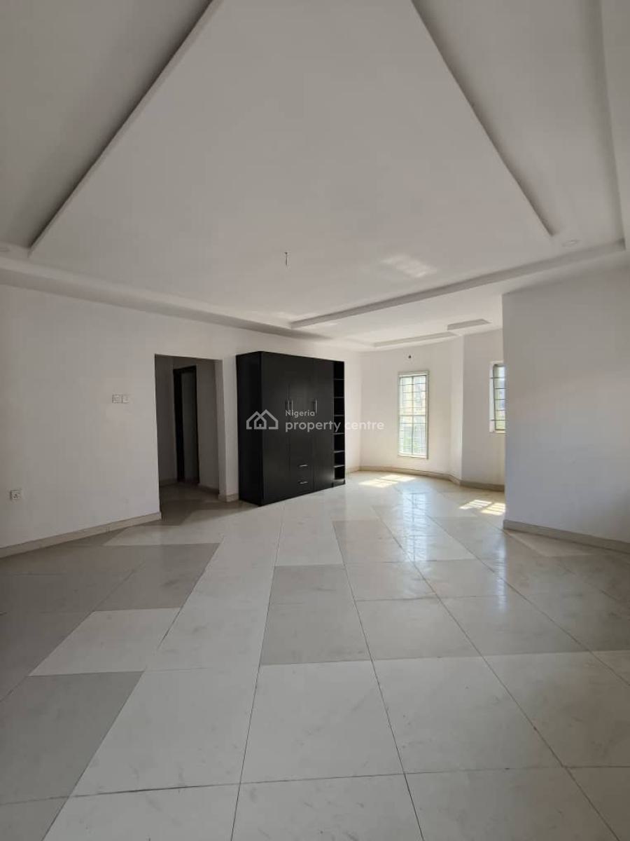 Well Maintained Spacious 4 Bedroom Semi Detached Plus Detached Bq, New Road, Ajah, Lagos, Semi-detached Duplex for Rent