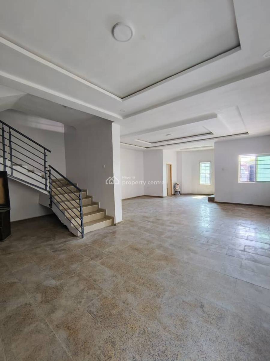 Well Maintained Spacious 4 Bedroom Semi Detached Plus Detached Bq, New Road, Ajah, Lagos, Semi-detached Duplex for Rent