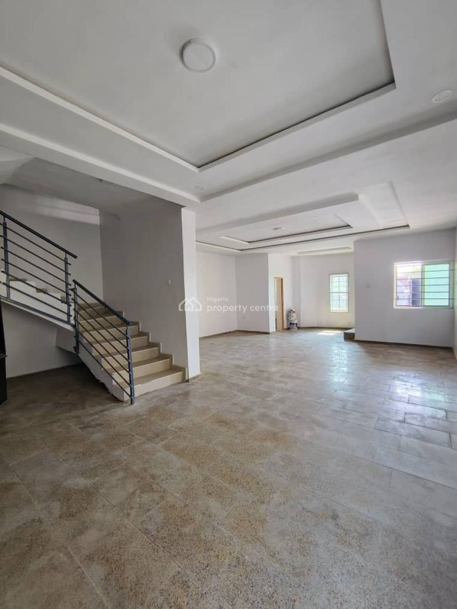 Well Maintained Spacious 4 Bedroom Semi Detached Plus Detached Bq, New Road, Ajah, Lagos, Semi-detached Duplex for Rent